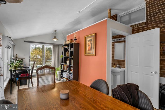 28 BRENTWOOD RD, Camp Hill, PA 17011