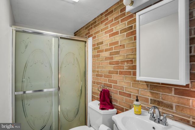 28 BRENTWOOD RD, Camp Hill, PA 17011