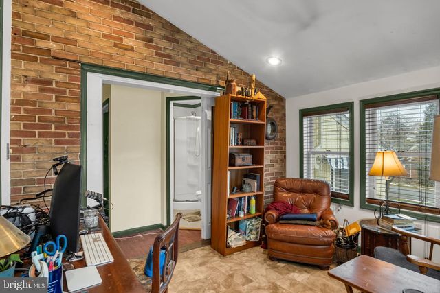 28 BRENTWOOD RD, Camp Hill, PA 17011