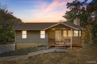 2241 Louie Drive, Arnold, MO 63010