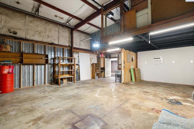 406 S Fir St, Kennewick, WA 99336