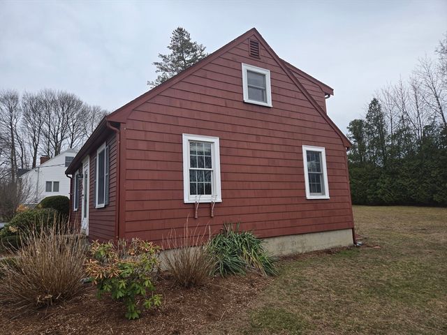 355 South Street, Reading, MA 01867