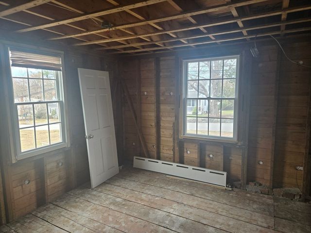 355 South Street, Reading, MA 01867