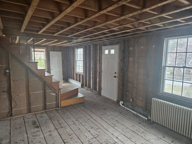 355 South Street, Reading, MA 01867