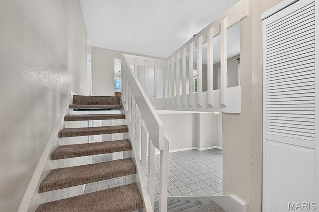 1523 Shadow Lane, St Charles, MO 63303