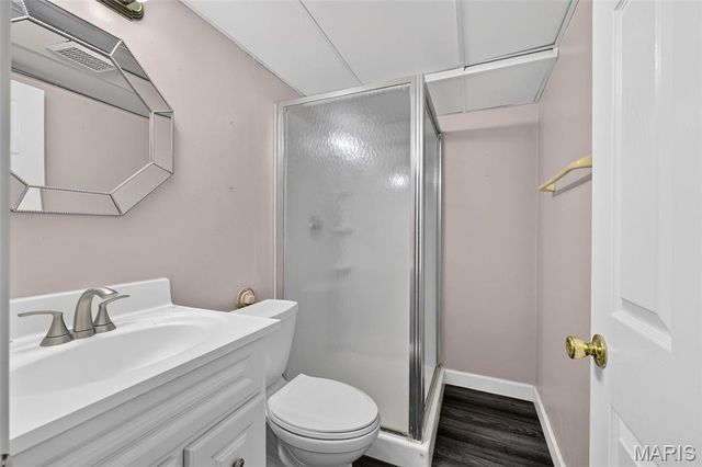 1523 Shadow Lane, St Charles, MO 63303