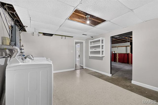 1523 Shadow Lane, St Charles, MO 63303