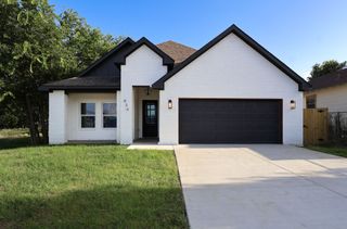 836 E Arlington Avenue, Fort Worth, TX 76104