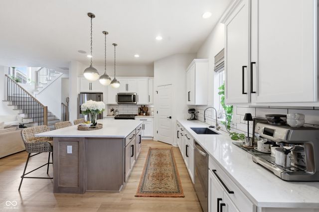15471 Heatherbank Drive, Westfield, IN 46074