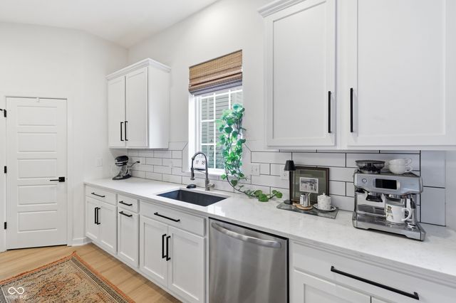 15471 Heatherbank Drive, Westfield, IN 46074