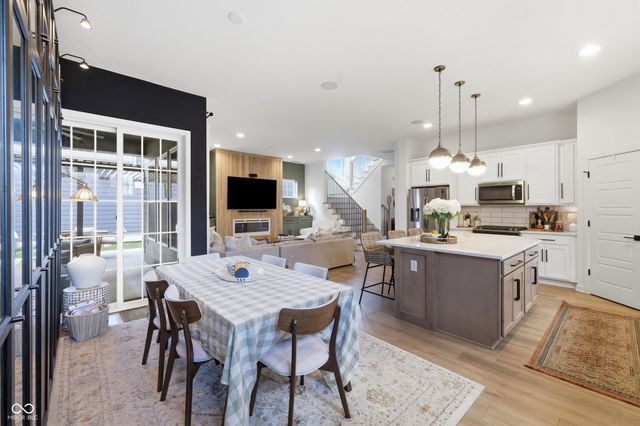 15471 Heatherbank Drive, Westfield, IN 46074