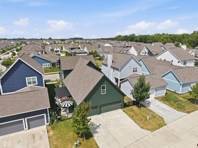15471 Heatherbank Drive, Westfield, IN 46074