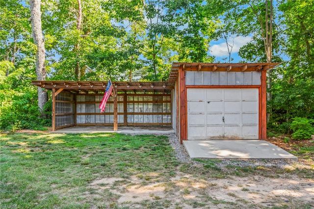 2058 Pleasant View Church Road, Danbury, NC 27016