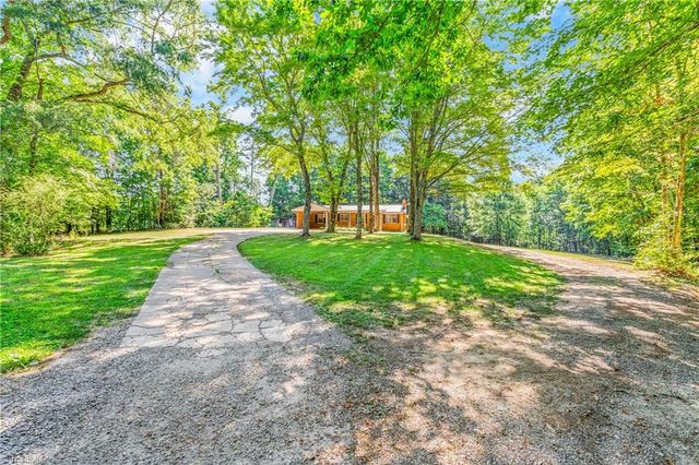 2058 Pleasant View Church Road, Danbury, NC 27016