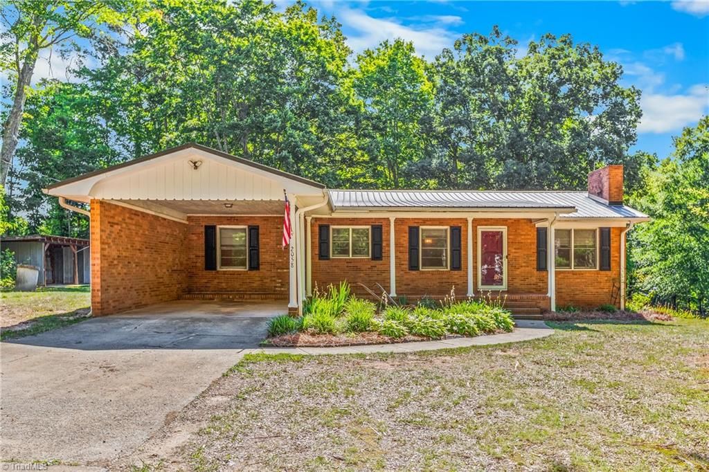 2058 Pleasant View Church Road, Danbury, NC 27016