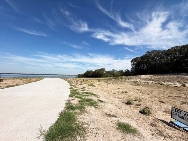 137 Endless Drive, West Tawakoni, TX 75474