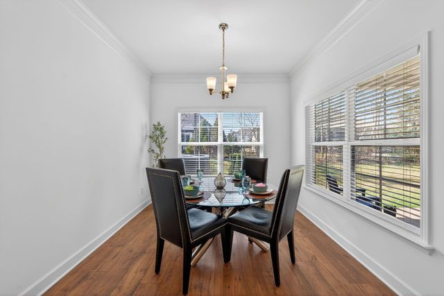 2408 Stonecenter Ln, Murfreesboro, TN 37128