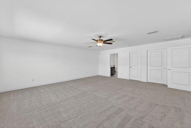 2408 Stonecenter Ln, Murfreesboro, TN 37128