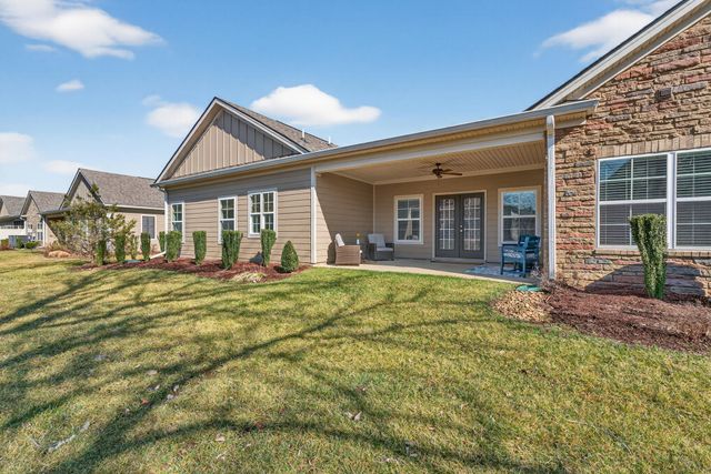 2408 Stonecenter Ln, Murfreesboro, TN 37128