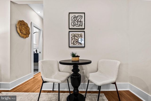 1742 L ST NE, Washington, DC 20002