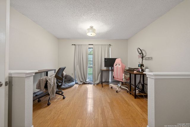 6007 LONESOME PINE ST, San Antonio, TX 78247