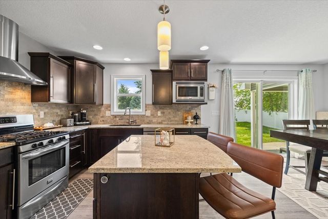 296 S 82nd Street, West Des Moines, IA 50266