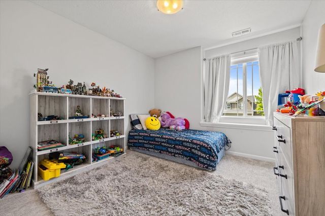 296 S 82nd Street, West Des Moines, IA 50266