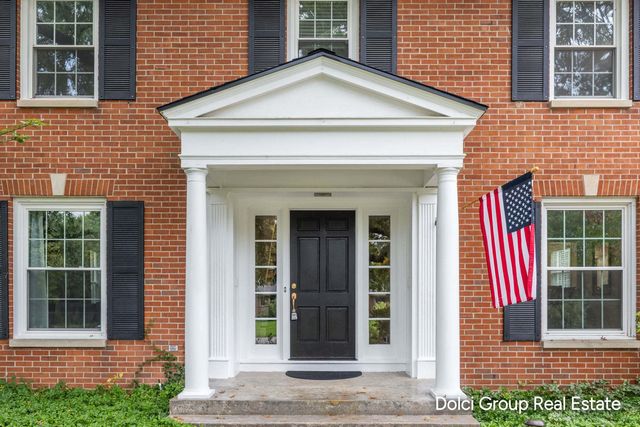 2115 Romence Street NE, Grand Rapids, MI 49503
