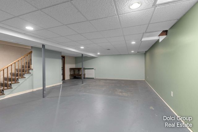 2115 Romence Street NE, Grand Rapids, MI 49503
