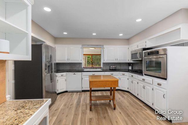 2115 Romence Street NE, Grand Rapids, MI 49503