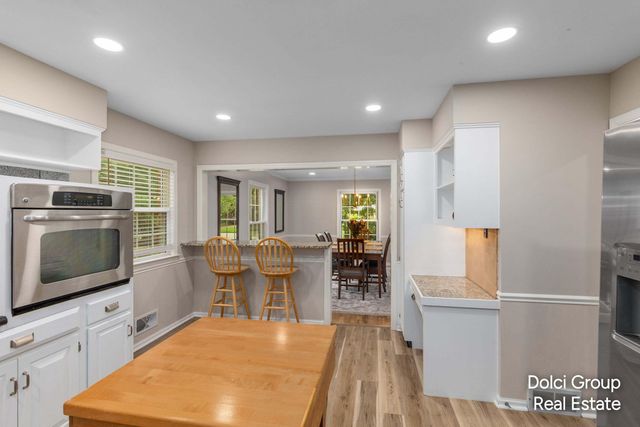 2115 Romence Street NE, Grand Rapids, MI 49503