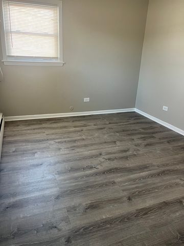 1340 N main Street E1, Wheaton, IL 60187