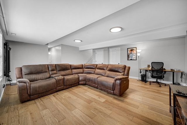 10487 Pinnacle Street, Crown Point, IN 46307