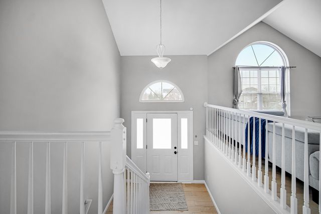 10487 Pinnacle Street, Crown Point, IN 46307