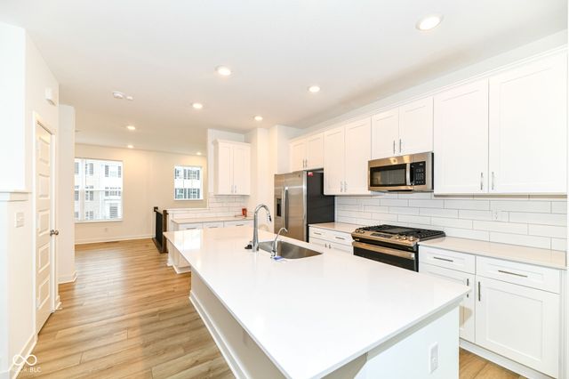 6959 Equality Boulevard, Carmel, IN 46033