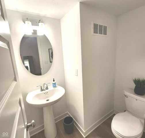 6959 Equality Boulevard, Carmel, IN 46033