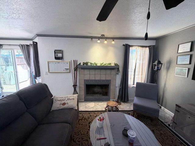 5109 Dipper Way, Elk Grove, CA 95758