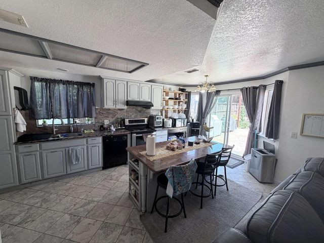 5109 Dipper Way, Elk Grove, CA 95758