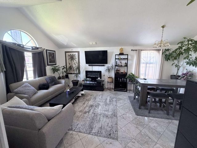 5109 Dipper Way, Elk Grove, CA 95758