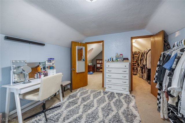 2922 Grovewood Avenue, Parma, OH 44134