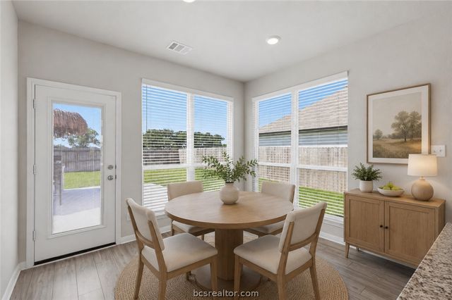 1922 Viva Road, Bryan, TX 77807