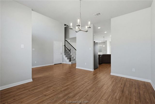 1922 Viva Road, Bryan, TX 77807