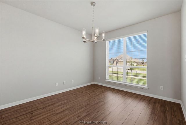 1922 Viva Road, Bryan, TX 77807