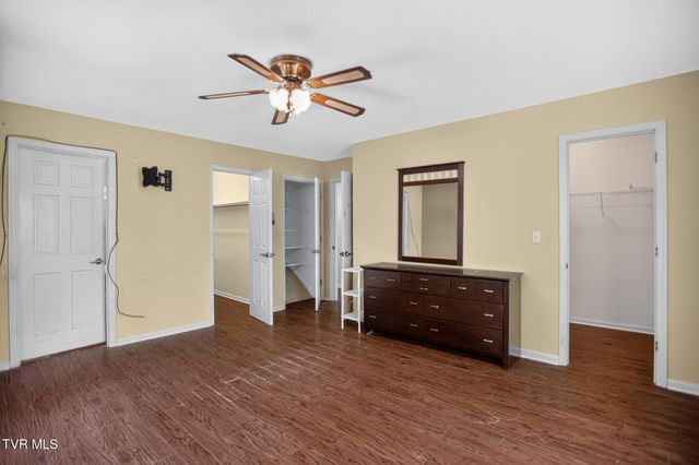 823 Birdie Drive, Abingdon, VA 24211