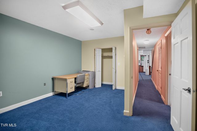 823 Birdie Drive, Abingdon, VA 24211