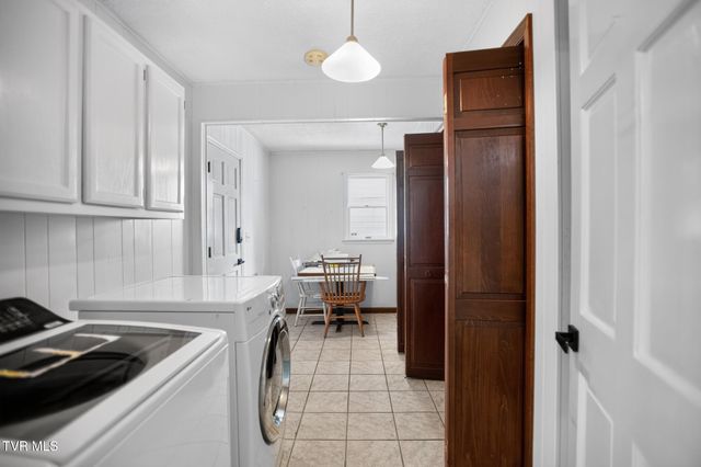 823 Birdie Drive, Abingdon, VA 24211