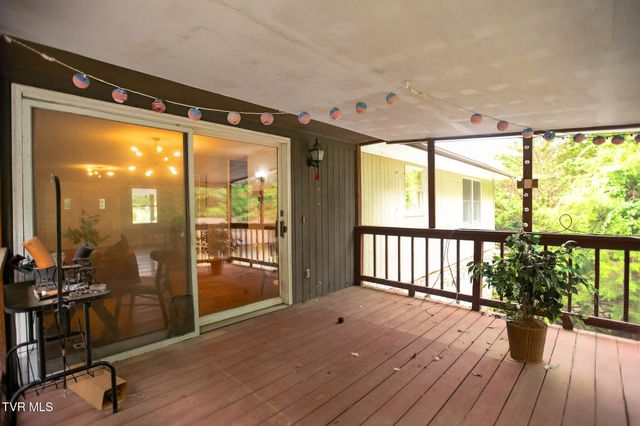 823 Birdie Drive, Abingdon, VA 24211