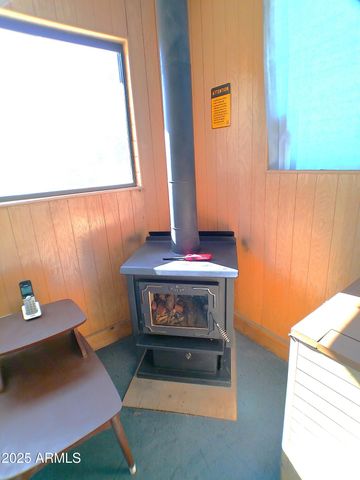 211 W Kiser Street, Superior, AZ 85173