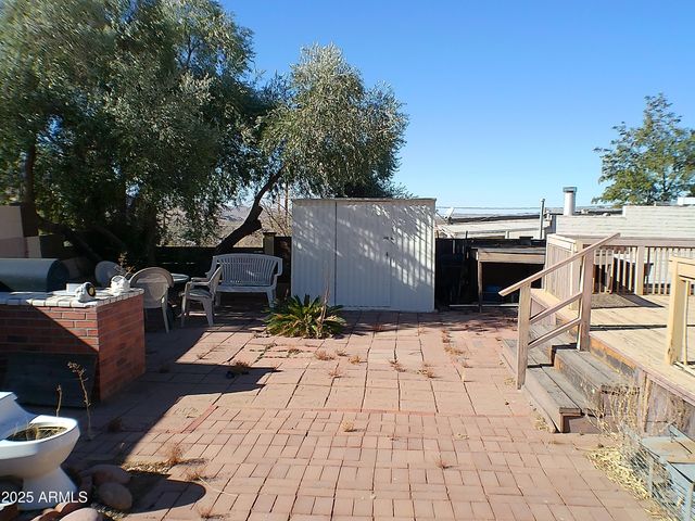 211 W Kiser Street, Superior, AZ 85173