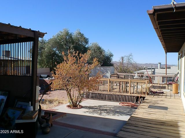 211 W Kiser Street, Superior, AZ 85173